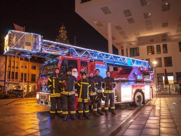 ?ChristmasFireTrucks ?