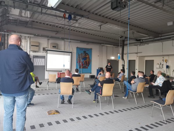 Einsatznachbesprechung