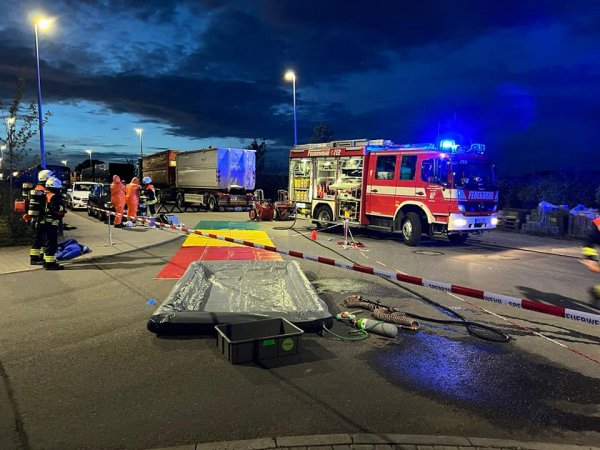 🧑‍🚒Gefahrstoff-Übung🧑‍🚒