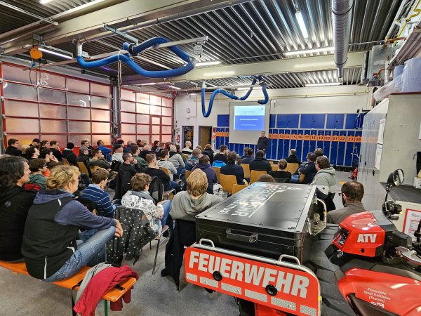 🚒🚓 Gemeinsamer Übungsabend in Hornau 🚒🚓